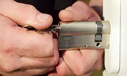 Vamo FL Locksmith Store, Vamo, FL 941-315-2693 - com-ls-01